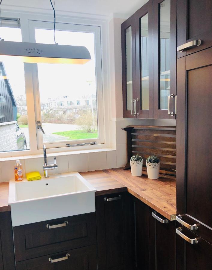 Holiday home Riverside-lemmer *
