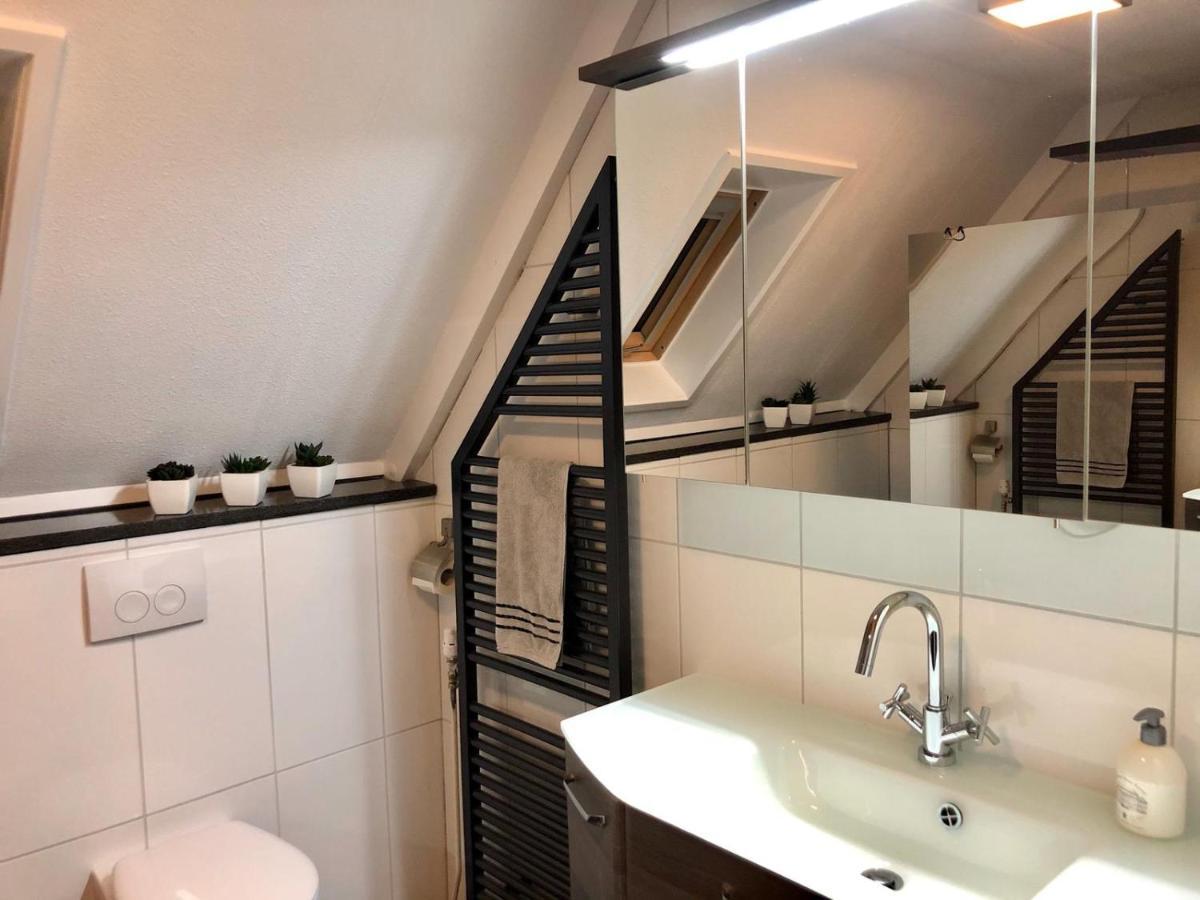 Riverside-lemmer *