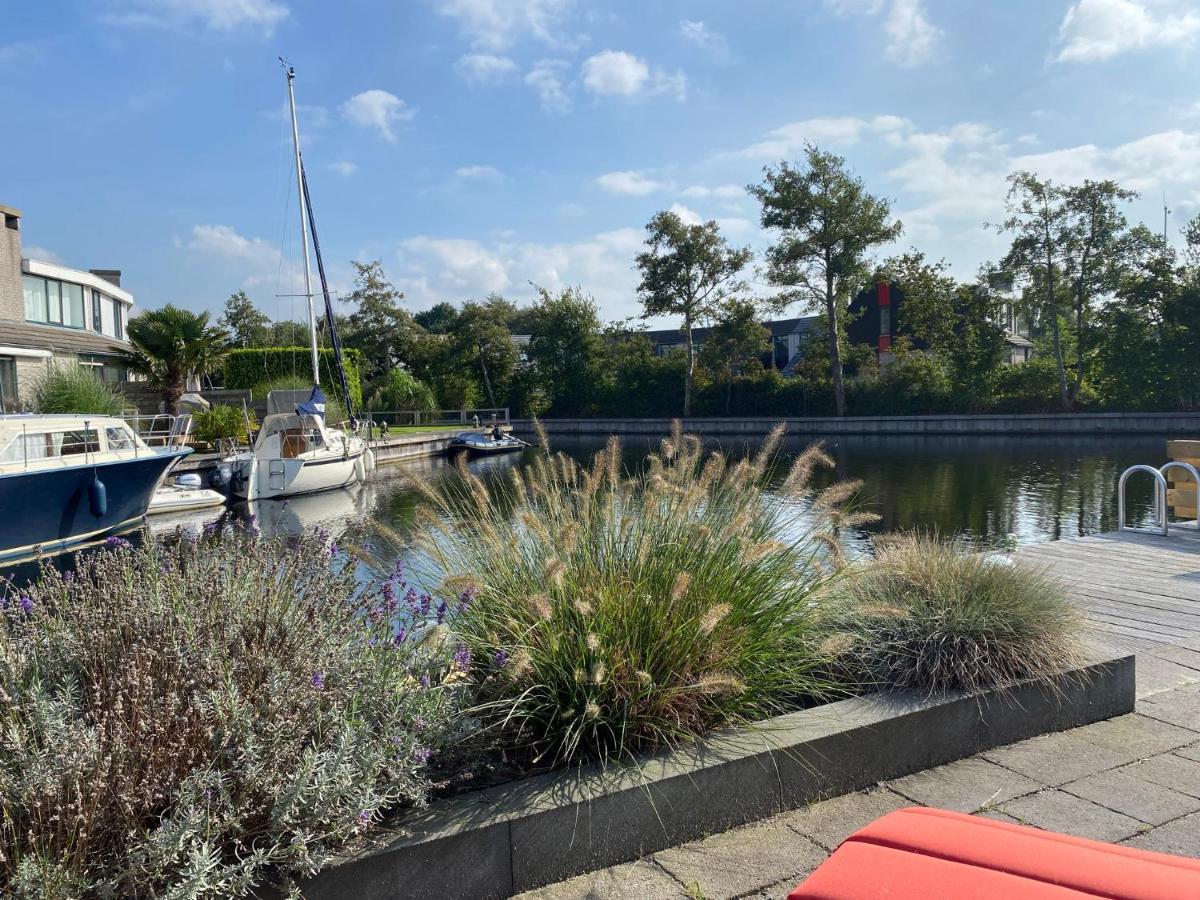 Holiday home Riverside-lemmer *